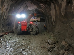 Как выглядел тоннель метро в Днепре за час до взрыва: фото, видео