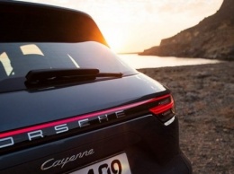 В Porsche показали дизайн нового Cayenne