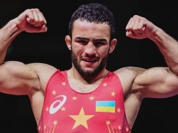 Запорожский борец греко-римского стиля Парвиз Насибов завоевал лицензию на Олимпийские Игры
