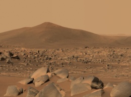 "Персеверанс" обнаружил загадочные камни в кратере Марса