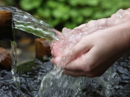 Не пей оттуда: в Харькове проверили качество воды в родниках
