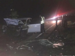 На Закарпатье произошло лобовое столкновение авто, погибли два человека