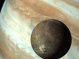 Крупнейший спутник Юпитера увидели с ближайшего расстояния в истории