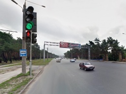 В Харькове 1,5 года будут ремонтировать один светофор: фирму подозревают в краже