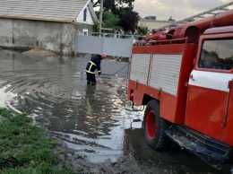 В Одесской области откачивают воду из затопленных населенных пунктов