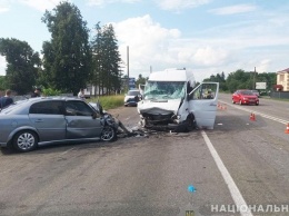На Черниговщине в результате ДТП пострадали девять человек