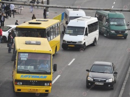 «Ад на колесах»: когда в общественном транспорте Днепра начнут работать кондиционеры