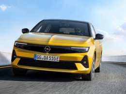 Шестой Opel Astra: новая внешность, цифровой салон и современные опции с флагманской модели