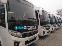 Новые автобусы вышли на маршруты в Красногвардейском районе Крыма