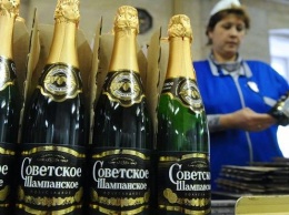 Le Figaro: Почему Путин объявил войну шампанскому