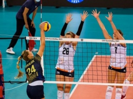 Украинские волейболистки с поражения стартовали на чемпионате Европы