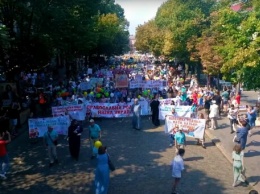 В Одессе 3 тыс верующих УПЦ прошли в марше за традиционные семейные ценности