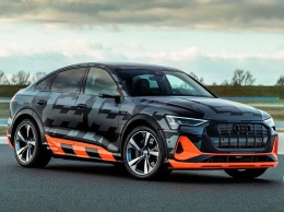 В России появились 3-моторные электрокары Audi