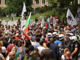 В Болгарии владельцы ресторанов протестуют против новых карантинных ограничений