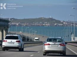 На подъезде к Крымскому мосту закрыли участок трассы