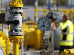 Кабмин передал в управление "Нафтогаза" арестованные акции "Донецкоблгаза"