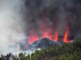 Извержение вулкана на Канарах: разрушены но меньшей мере 100 домов