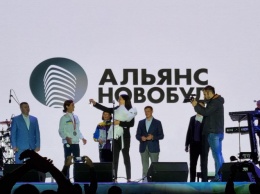 "Альянс Новобуд" вручил квартиру параолимпийской чемпионке