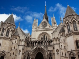 Лондонский суд отклонил иск Суркиса к Порошенко и Гонтаревой на 350 млн долларов