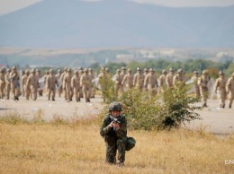 Миссия НАТО усилила патрули в Косово