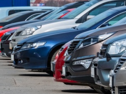 В Украине резко дорожают иностранные автомобили: что случилось