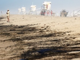 Возле побережья Калифорнии произошел масштабный разлив нефти