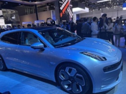 В Китае показали нового «убийцу Tesla»: на одной зарядке проедет 700 км