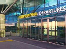 За сутки в киевском аэропорту задержали 11 человек с фальшивыми COVID-сертификатами