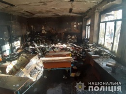 В Тетиеве сгорела школа. На месте пожара остались обугленные развалины