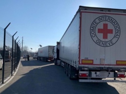 Красный Крест и ООН отправили 22 грузовика с гуманитаркой на Донбасс