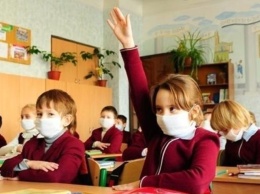 В Украине более 11 тыс. школ вышли на очное обучение