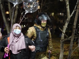 В Крыму задержали десятки человек за поддержку адвоката крымских татар Семедляева