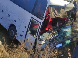 Под Харьковом пассажирский автобус съехал в кювет, есть пострадавшие