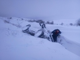 Крымские дороги не готовы к снегопадам, - ГИБДД