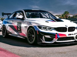 Компания BMW рассказала о новой гоночной модели BMW M4 GT4