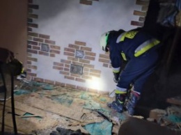 Ночью в Подгородном горел дом: спасатели напоминают о важности соблюдения правил эксплуатации печного отопления