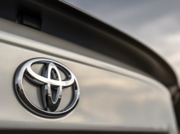 Toyota потратит $1,3 млрд на завод по производству батарей для электрокаров