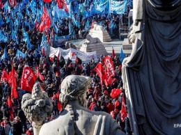 В Италии бастуют против бюджетной линии правительства