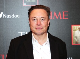 Маск продал 10% своего пакета акций Tesla