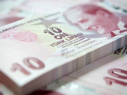 Турецкая лира продолжает укрепляться после рекордного падения