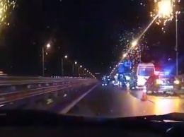Под арками Крымского моста «ВАЗ» протаранил автокран: двое погибших