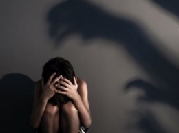 В Днепре женщина насиловала маленьких детей и снимала порно