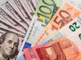 НБУ рассчитал новый курс валют: к чему готовится украинцам