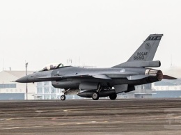 На Тайване нашли обломки истребителя F-16