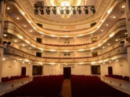 Органные вечера, спектакли и мюзиклы: что подготовили театры Днепропетровщины на февраль