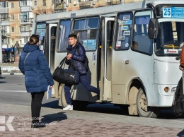 Аксенов потребовал до 1 марта улучшить работу общественного транспорта в Симферополе