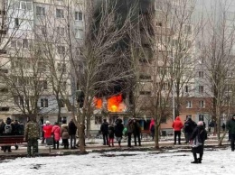 Полиция ищет причины взрыва в 9-этажке в Кропивницком, в результате которого погиб мужчина, 2 его дочки с ожогами в больнице (ФОТО, ВИДЕО)
