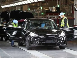 Tesla пришлось убрать один компонент из китайских Model 3 и Model Y, чтобы справиться с нехваткой чипов