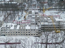 Срывал сроки и не выполнял обязательства: с подрядчиком, который строил Харьковский онкоцентр, разорвали договор