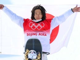 Олимпиада-2022: Японский сноубордист выиграл золото в хафпайпе